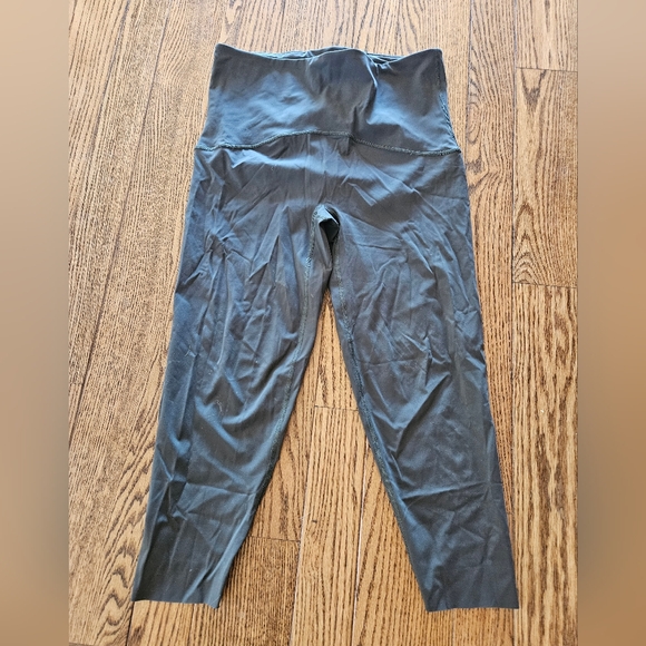 Gray High-Waisted Leggings - Picture 1 of 3